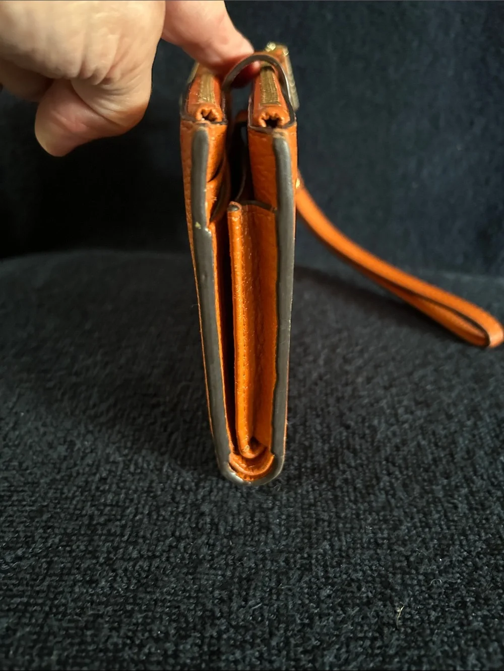 Michael Kors Adele Smartphone Orange Pebbled Leather Wristlet Clutch Gold Logo